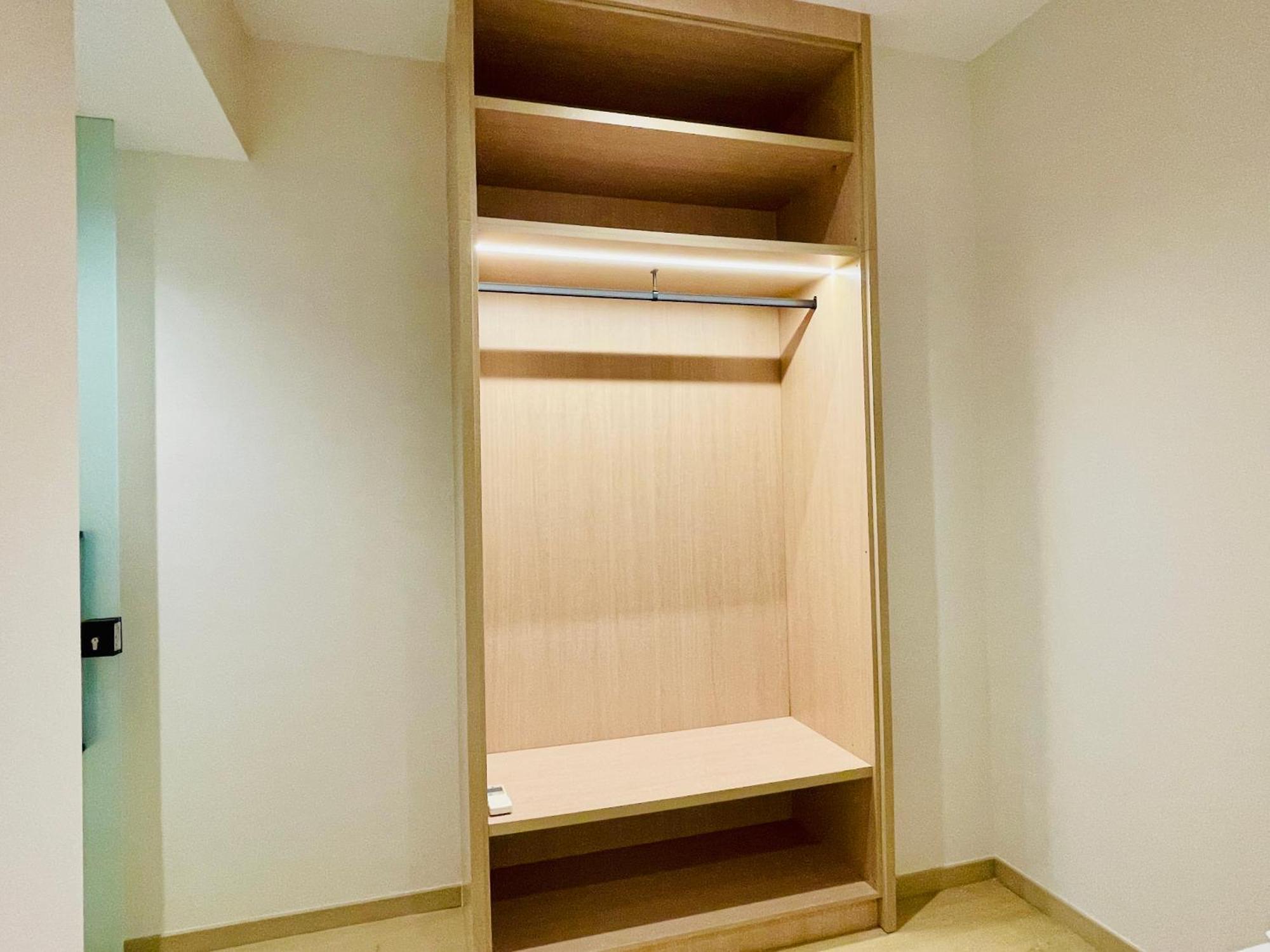 Pangsapuri Eaton Residences Klcc M@h Kuala Lumpur