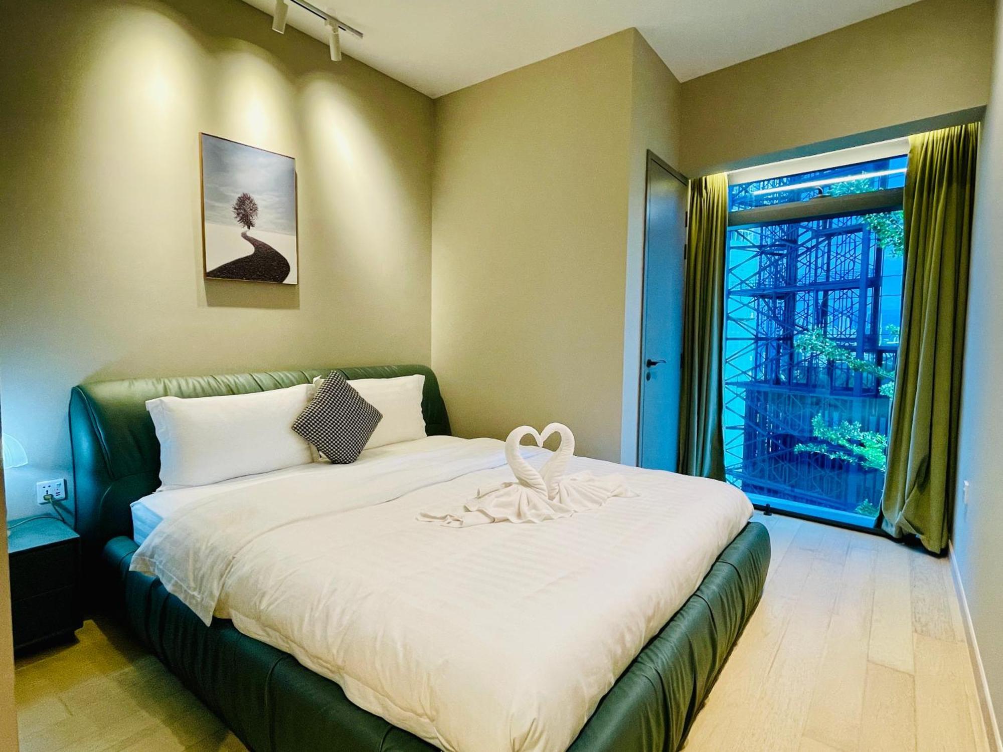 Eaton Residences Klcc M@h Apartemen